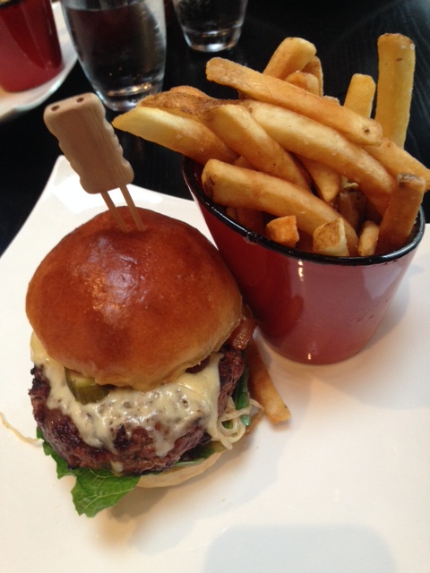 Chefs Burger Bistro – Streeterville&nbsp;Chicago