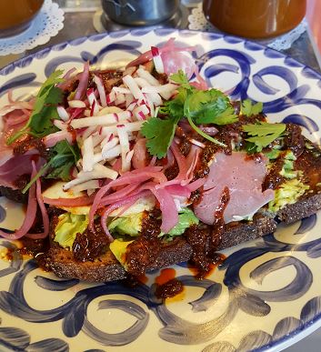 Avocado_Toast_Doves_Luncheonette